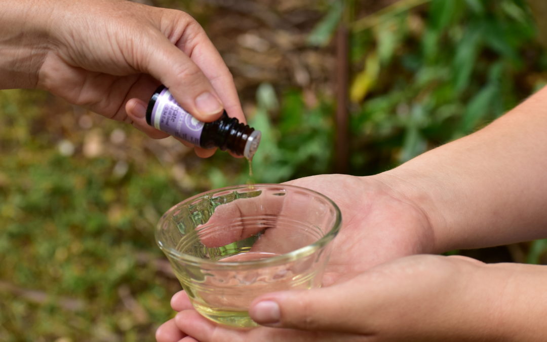 Using essential oils to support you through your Emgoddess phases.